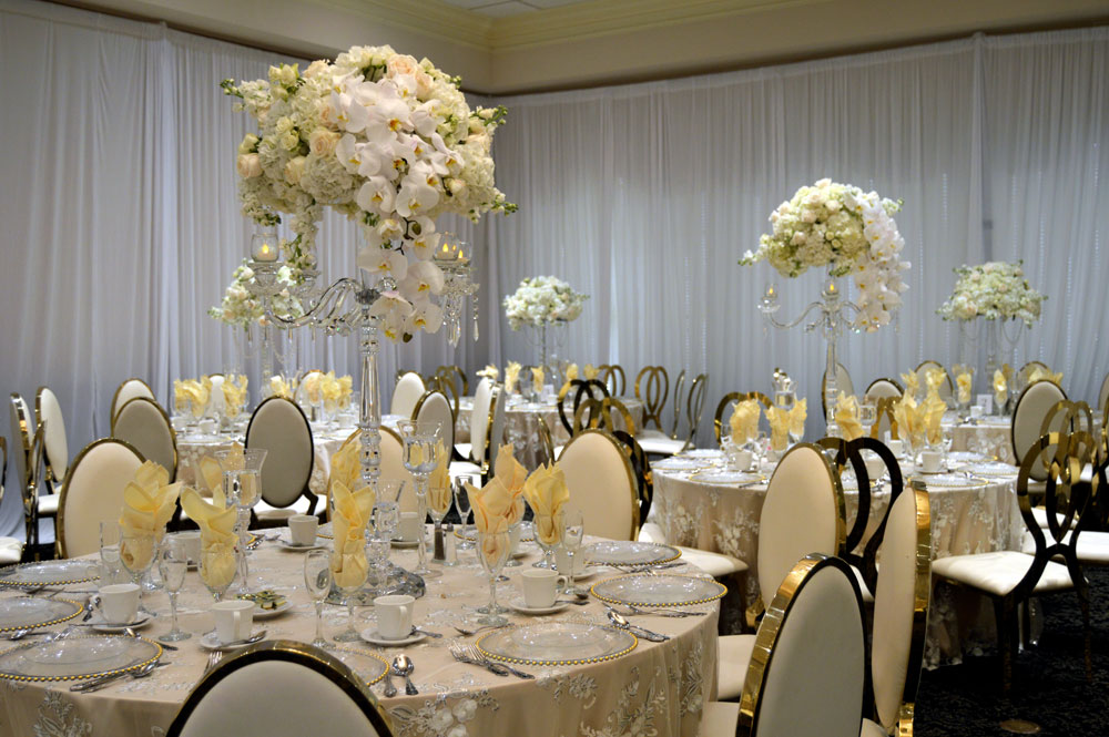 Pet-About wedding banquet hall in Michigan set up with flowers